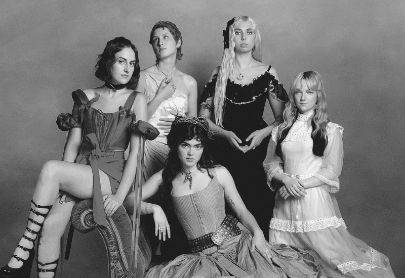 The Last Dinner Party, Layse e Tame Impala; confira os lançamentos da&nbsp;semana