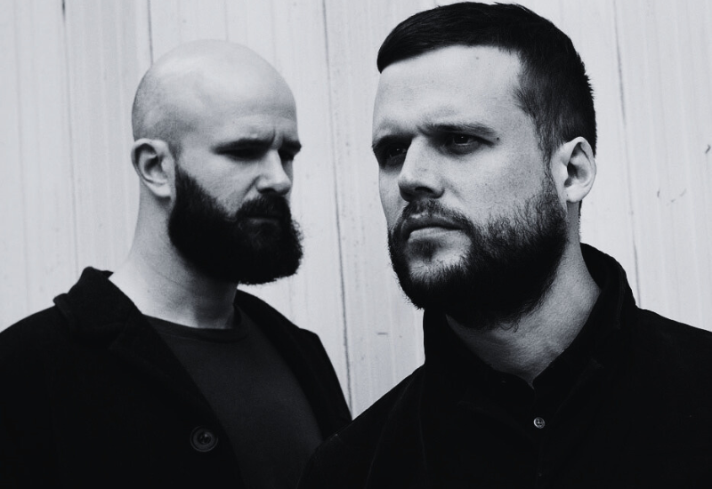 White Lies, Rosalia e Kings of Leon; confira os lançamentos da&nbsp;semana